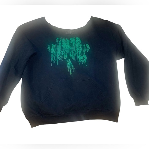 Vintage Fly Clothing Co Tops - Vintage Fly Clothing Co Black Sweatshirt Distressed Shamrock Kangaroo Pocket L